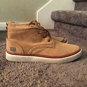 👛 Retro Men's boots